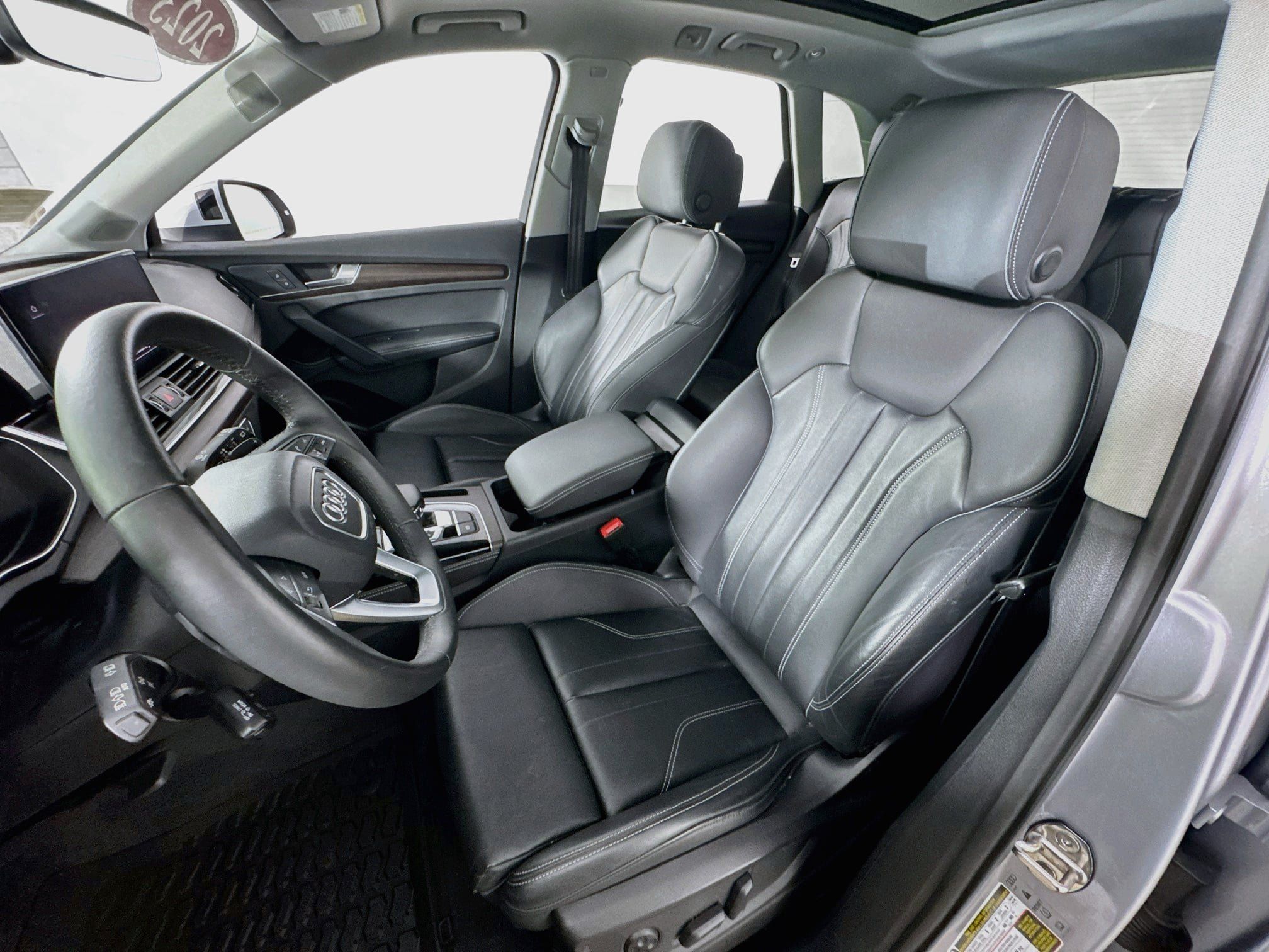 Used 2023 Audi Q5 e Premium Plus w/ Premium Plus Package AWD/4WD image 15