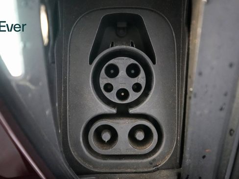 Used 2023 Lucid Air Touring image 24