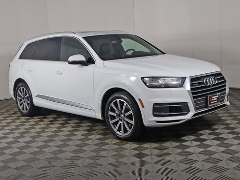 Used 2018 Audi Q7 3.0T Premium Plus w/ Premium Plus Package image 60