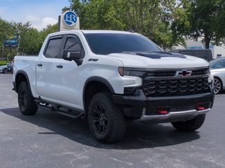 Used 2025 Chevrolet Silverado 1500 ZR2 w/ Technology Package AWD/4WD video 2