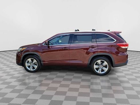 Used 2018 Toyota Highlander Limited FWD image 5