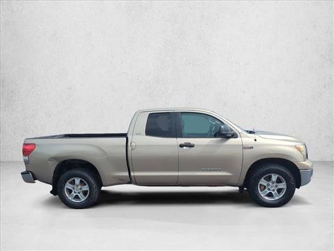 Used 2008 Toyota Tundra SR5 AWD/4WD image 4
