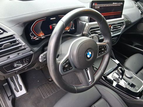 Certified 2023 BMW X4 M40i w/ Premium Package image 4