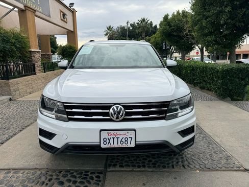 Used 2019 Volkswagen Tiguan S w/ Driver Assistance Package FWD image 2