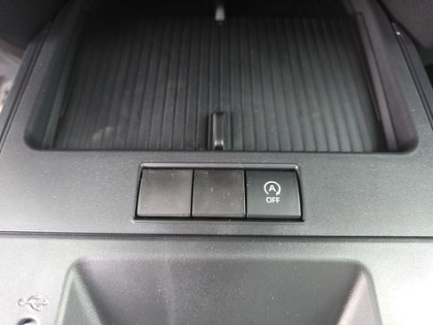 New 2026 Toyota Corolla Cross L image 20