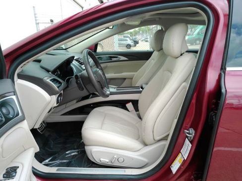 Used 2019 Lincoln MKZ Reserve w/ Reserve Plus Package image 12