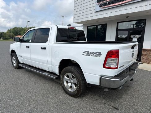 Used 2024 RAM 1500 Big Horn AWD/4WD image 7