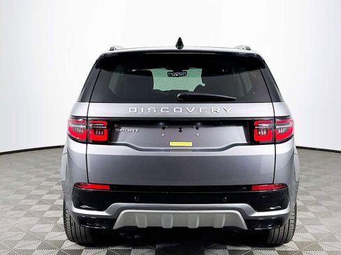 Used 2025 Land Rover Discovery Sport S image 6