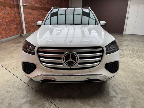 New 2025 Mercedes-Benz GLS 450 4MATIC image 8