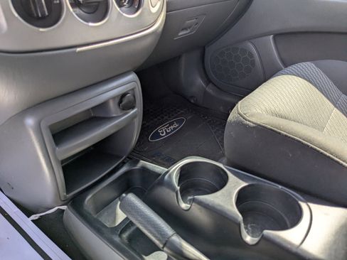 Used 2003 Ford Escape XLT FWD image 22