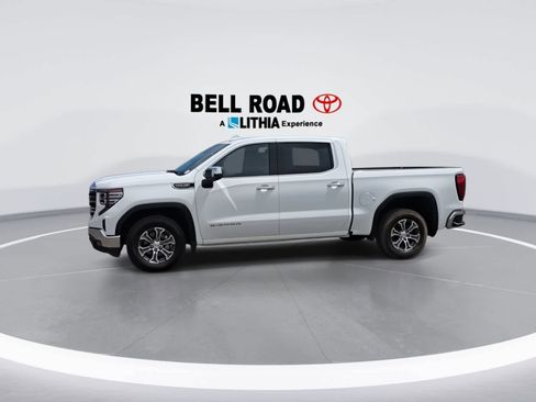 Used 2025 GMC Sierra 1500 SLT image 4