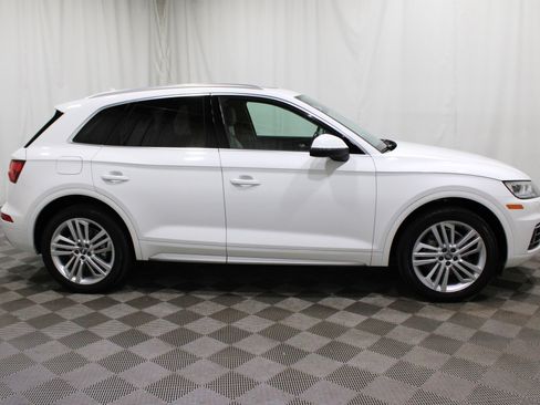 Used 2018 Audi Q5 2.0T Premium Plus w/ Premium Plus Package image 30