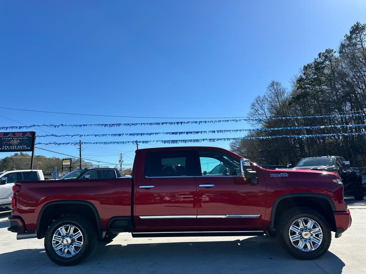 Used 2024 Chevrolet Silverado 3500 High Country w/ High Country Premium Package AWD/4WD image 8