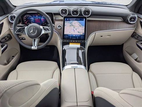New 2026 Mercedes-Benz GLC 300 image 15