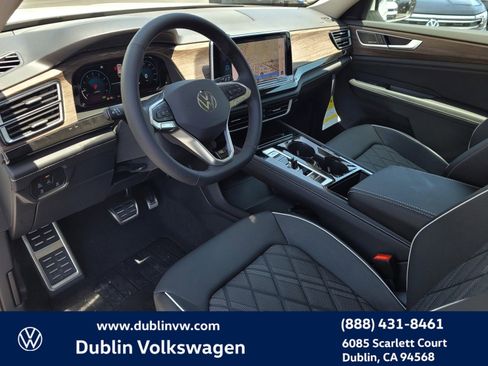 New 2025 Volkswagen Atlas SEL Premium R-Line image 10