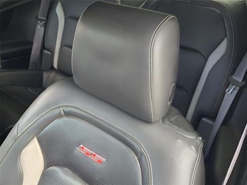 Used 2017 Chevrolet Camaro SS RWD image 22