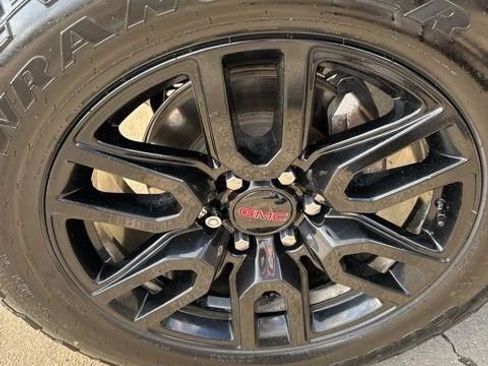 Used 2022 GMC Sierra 1500 Elevation w/ Elevation Premium Package image 36