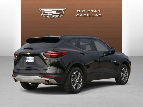 Used 2024 Chevrolet Blazer LT w/ Convenience Package image 5