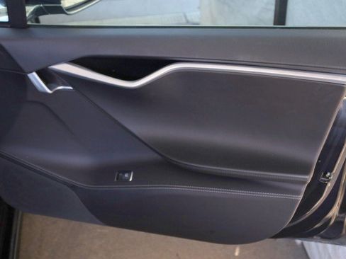 Used 2016 Tesla Model S AWD image 38