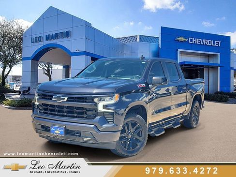 Used 2024 Chevrolet Silverado 1500 RST AWD/4WD image 1
