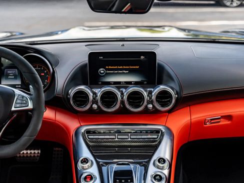 Used 2016 Mercedes-Benz AMG GT S image 19