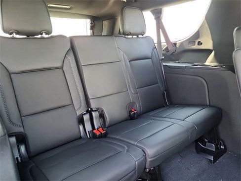 New 2026 GMC Yukon XL Denali w/ Denali Reserve Package image 20