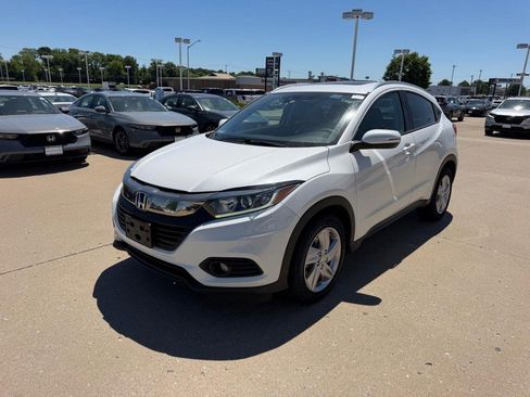 Used 2020 Honda HR-V EX image 6