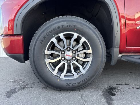 Used 2021 GMC Sierra 1500 AT4 image 5