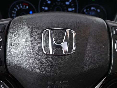 Used 2018 Honda HR-V EX-L image 32