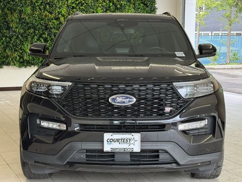 Certified 2023 Ford Explorer ST w/ Equipment Group 401A AWD/4WD image 9