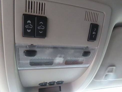 Used 2007 Chevrolet Silverado 2500 LTZ w/ Safety Package image 24