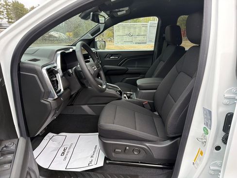 New 2026 GMC Canyon Elevation w/ Convenience Package image 10