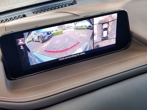 Used 2025 MAZDA CX-30 2.5 Turbo w/ Premium Plus Pkg image 16