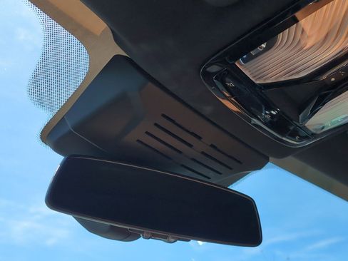 Certified 2024 BMW X5 xDrive40i w/ M Sport Package image 26