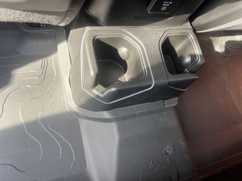 Certified 2025 Jeep Gladiator Mojave w/ Safety Group image 43