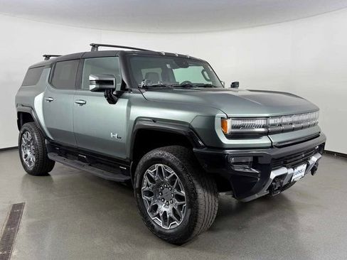 Used 2024 GMC Hummer EV 3X w/ LPO, Illumination Package image 2