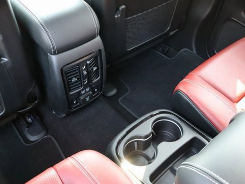 Used 2024 Dodge Durango SRT Hellcat image 45