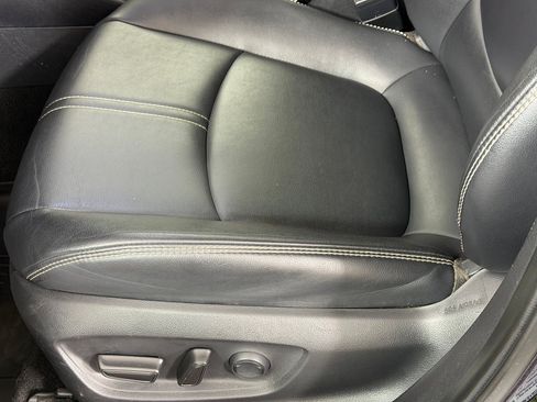 Used 2022 Toyota Corolla XLE FWD image 15