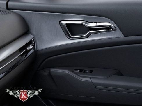 New 2026 Kia Sportage EX image 25