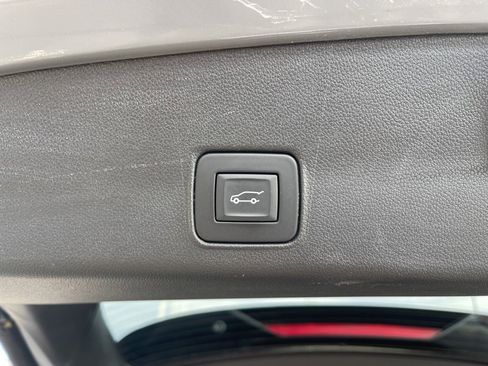 Certified 2024 Chevrolet TrailBlazer LT w/ Convenience Package image 12