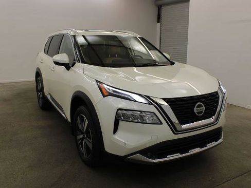 Certified 2021 Nissan Rogue Platinum FWD image 6