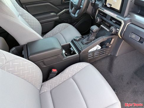 New 2026 Toyota Tacoma SR5 AWD/4WD image 13