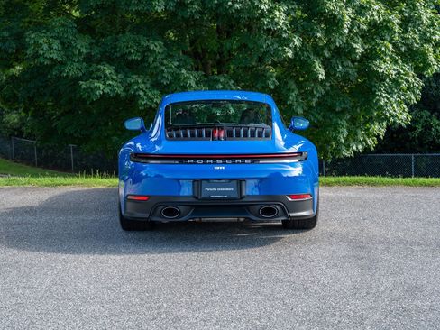 Certified 2025 Porsche 911 Carrera RWD image 6