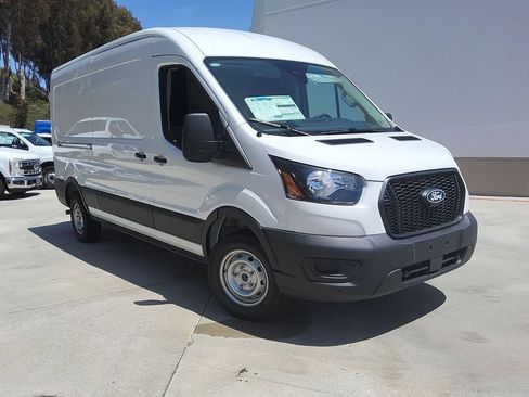New 2026 Ford Transit 150 148 Medium Roof w/ Load Area Protection Package RWD image 25