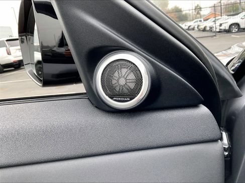 Used 2026 Land Rover Range Rover Evoque S image 35