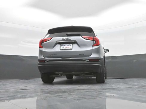 Used 2021 GMC Terrain SLE w/ Driver Convenience Package AWD/4WD image 38