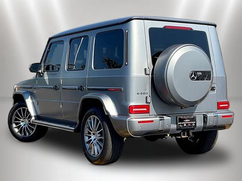 Used 2023 Mercedes-Benz G 550 image 4