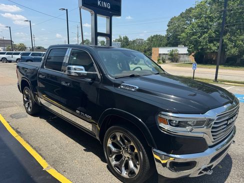 Used 2019 RAM 1500 Limited RWD image 10