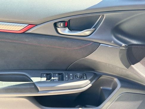 Used 2021 Honda Civic Type R image 15