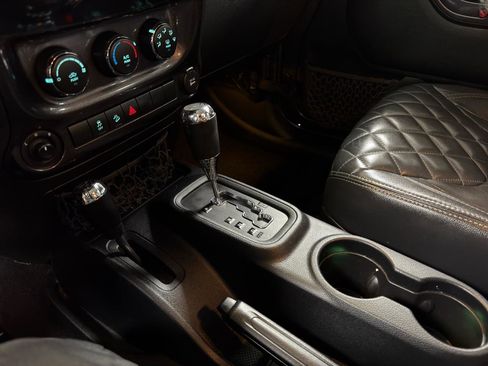 Used 2016 Jeep Wrangler Unlimited Sport w/ Quick Order Package 24S image 23